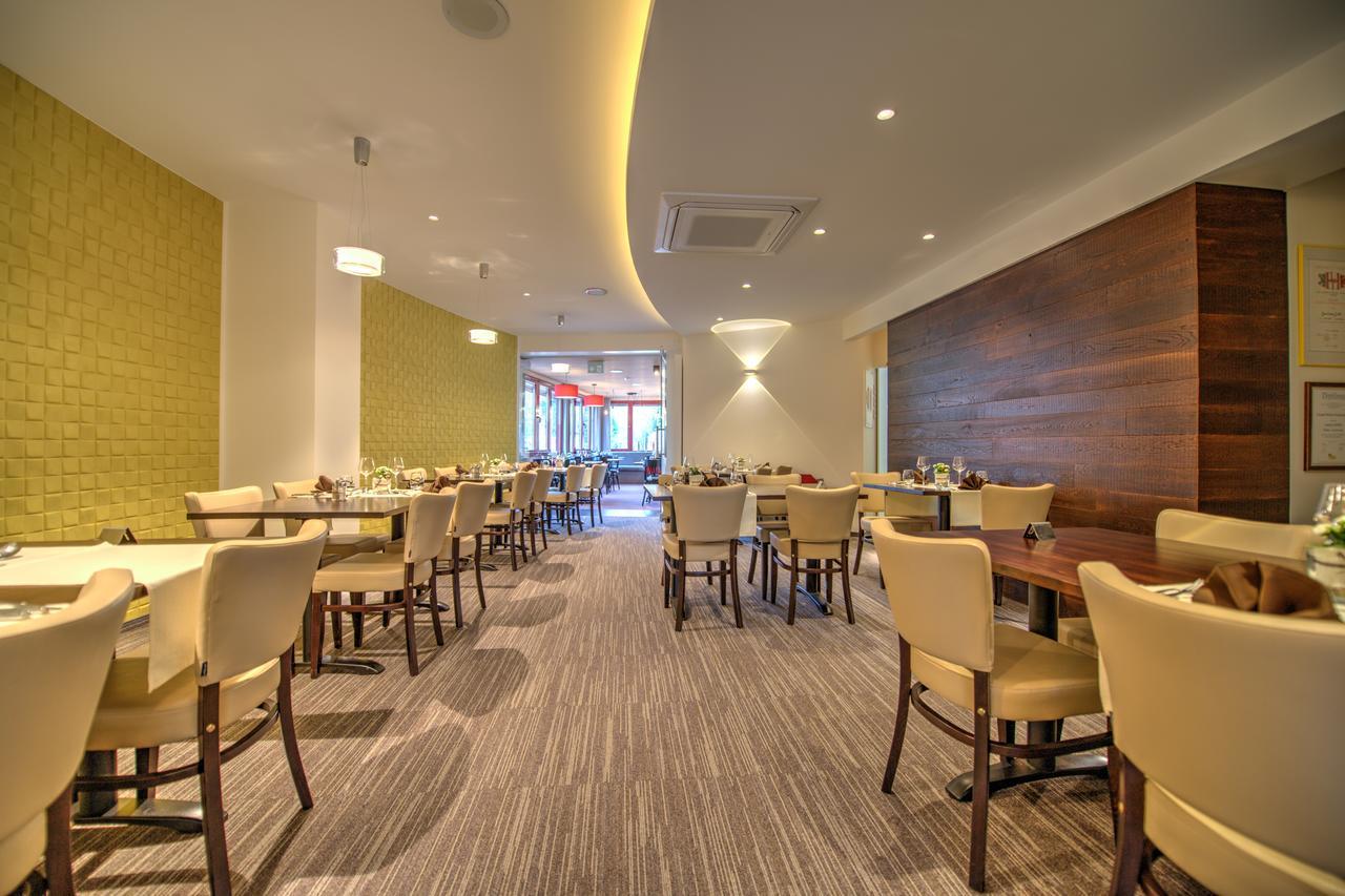Hotel Du Commerce - Restaurant La Table De Клерво Екстер'єр фото